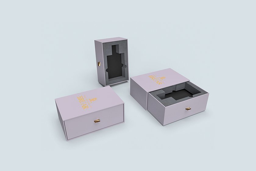 Gift Boxes & Envelopes